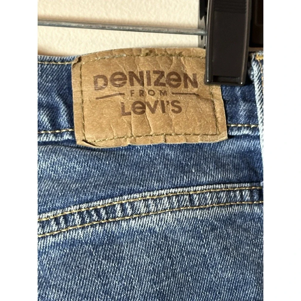 DENIZEN Levi's Jeans Mens 28x30 Blue Denim 216 Slim Straight Western Bikercore